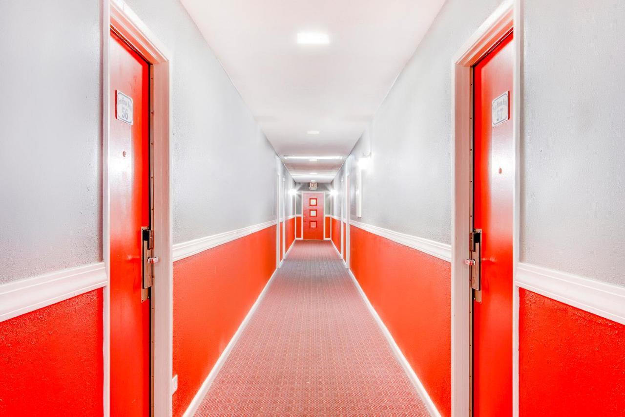 Americas Best Value Inn San Antonio Airport South Esterno foto