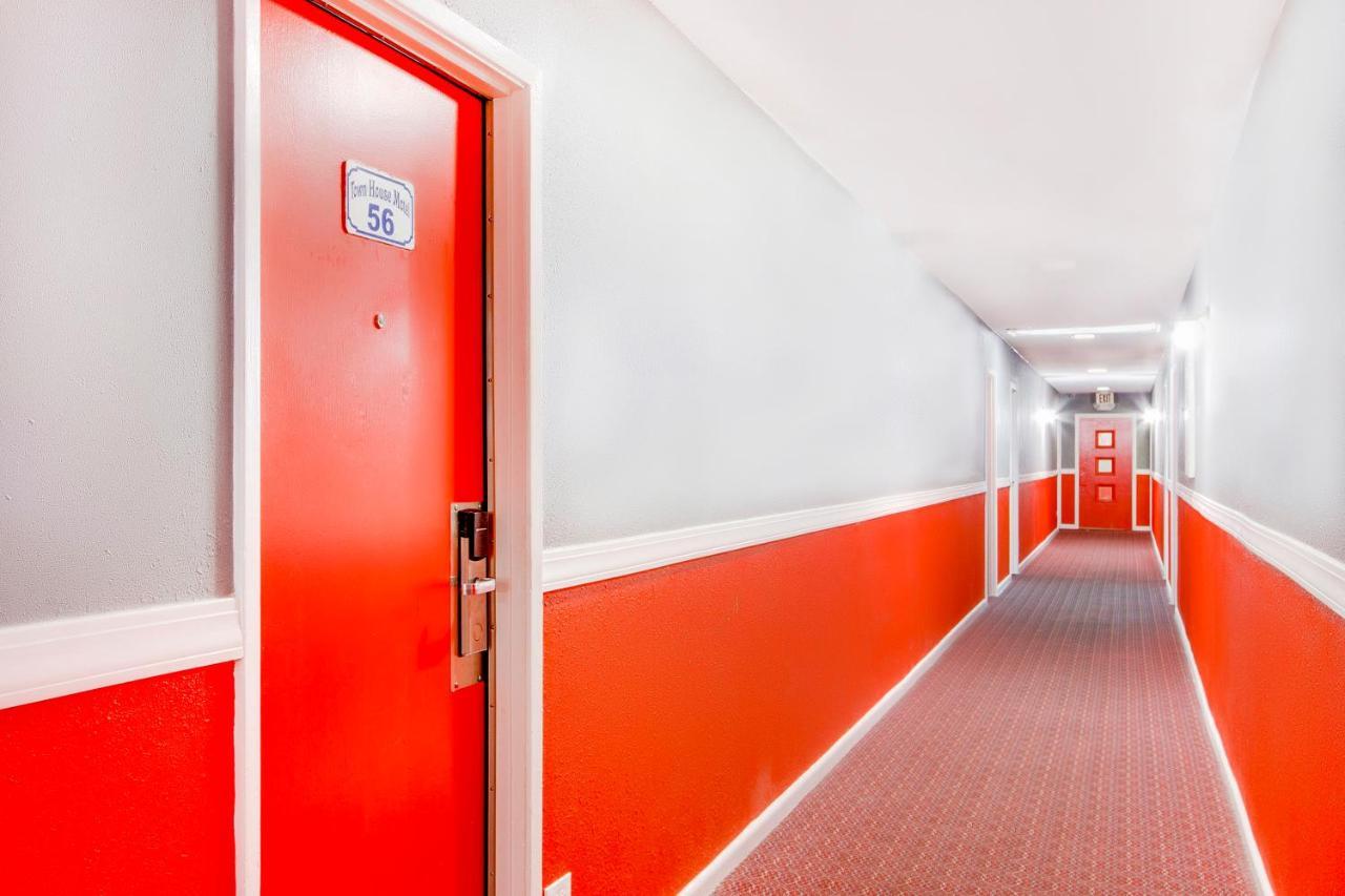 Americas Best Value Inn San Antonio Airport South Esterno foto