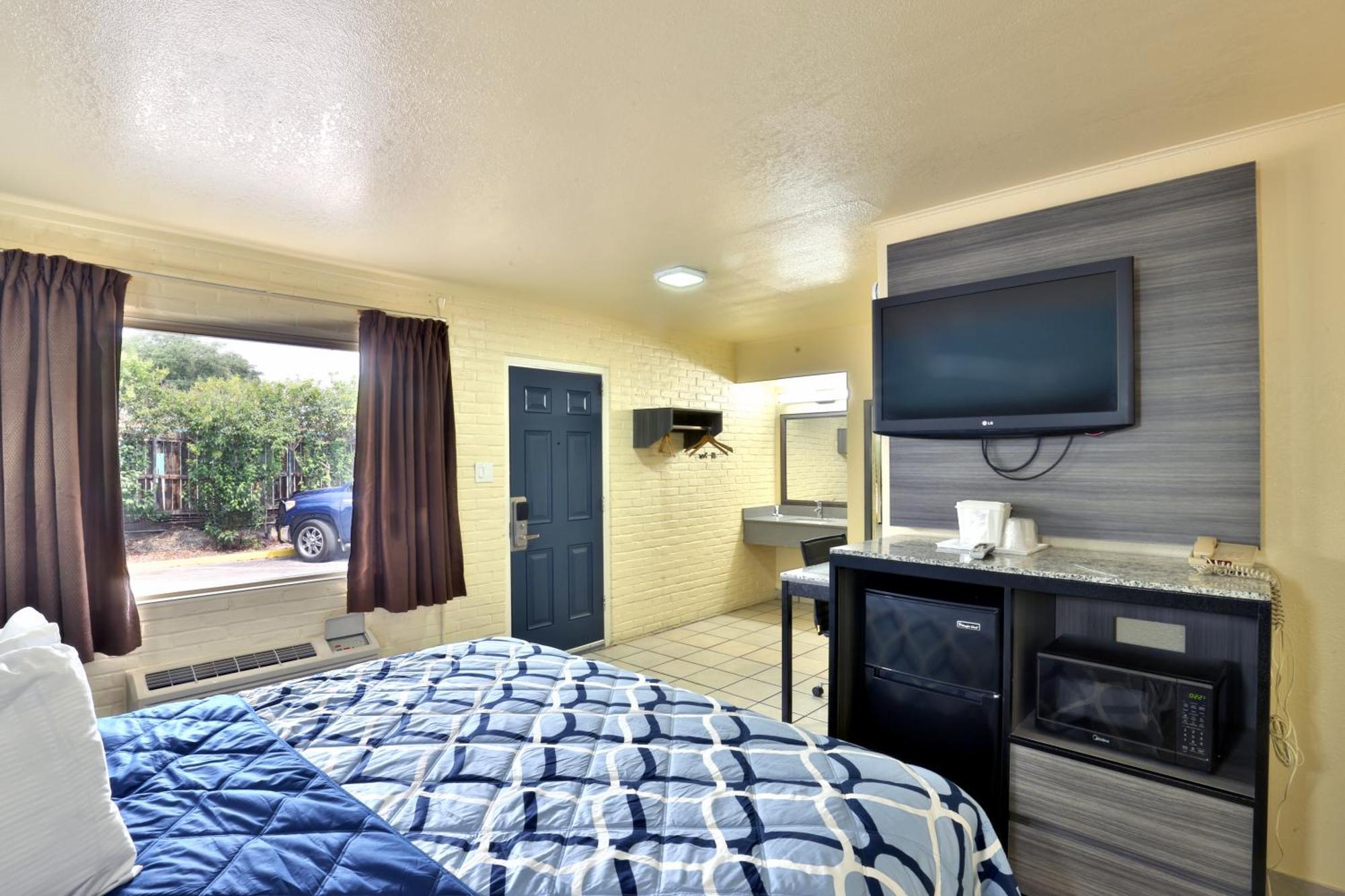 Americas Best Value Inn San Antonio Airport South Esterno foto